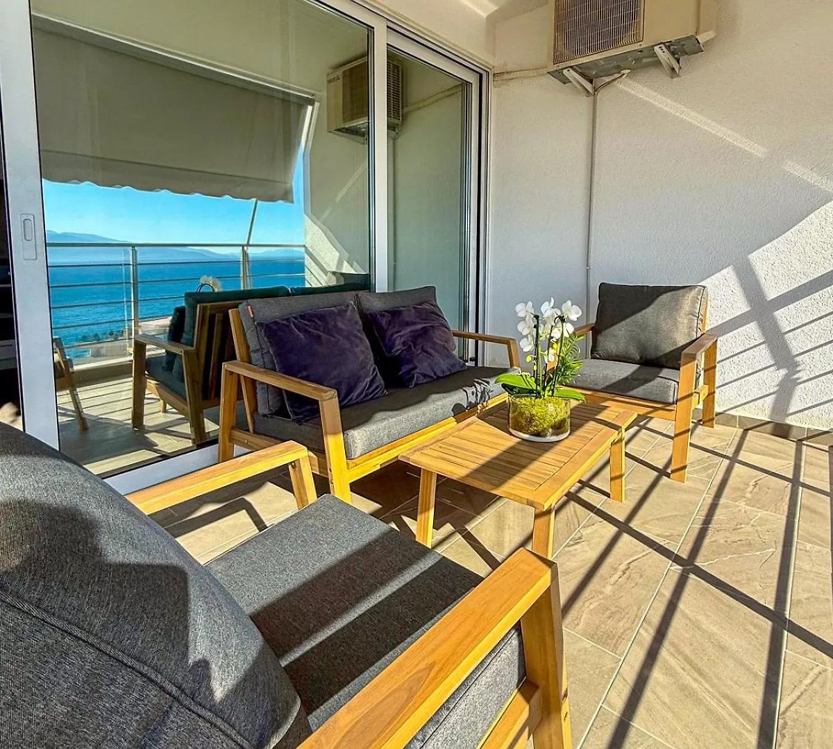 סרנדה Apartment Pavla אלבניה